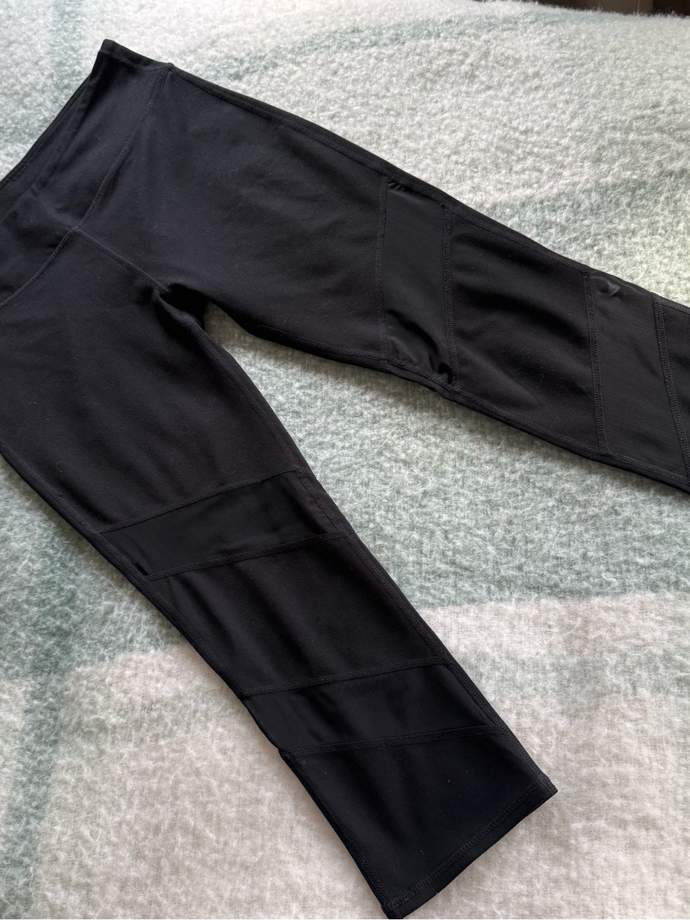 Fabletics Black Capri Performance Leggings